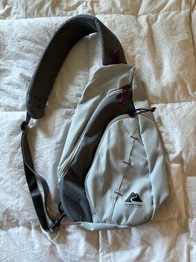 Ozark Trail Light Gray Sling Bag. Never used, but no longer have tags.